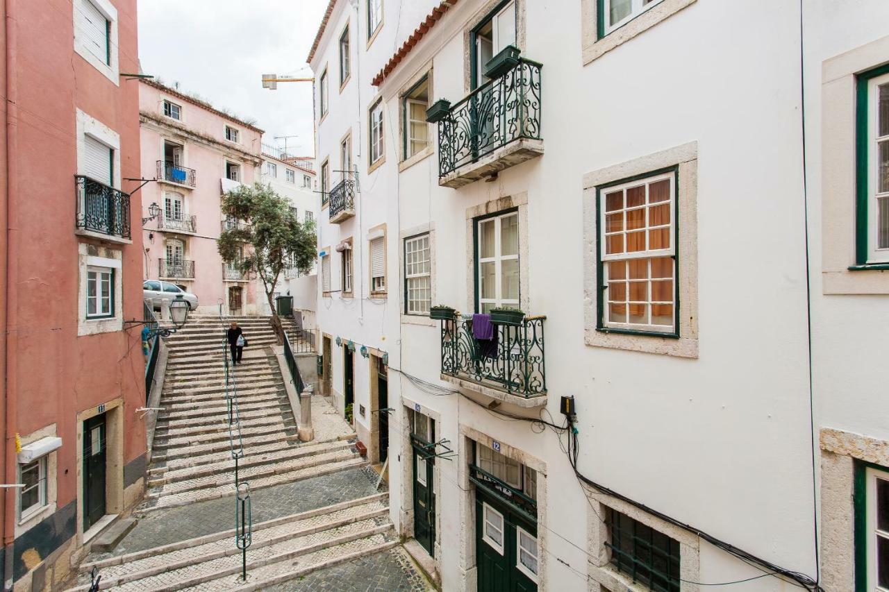 Joivy Charming Apt Near Fado Museum Lisbon Exterior photo